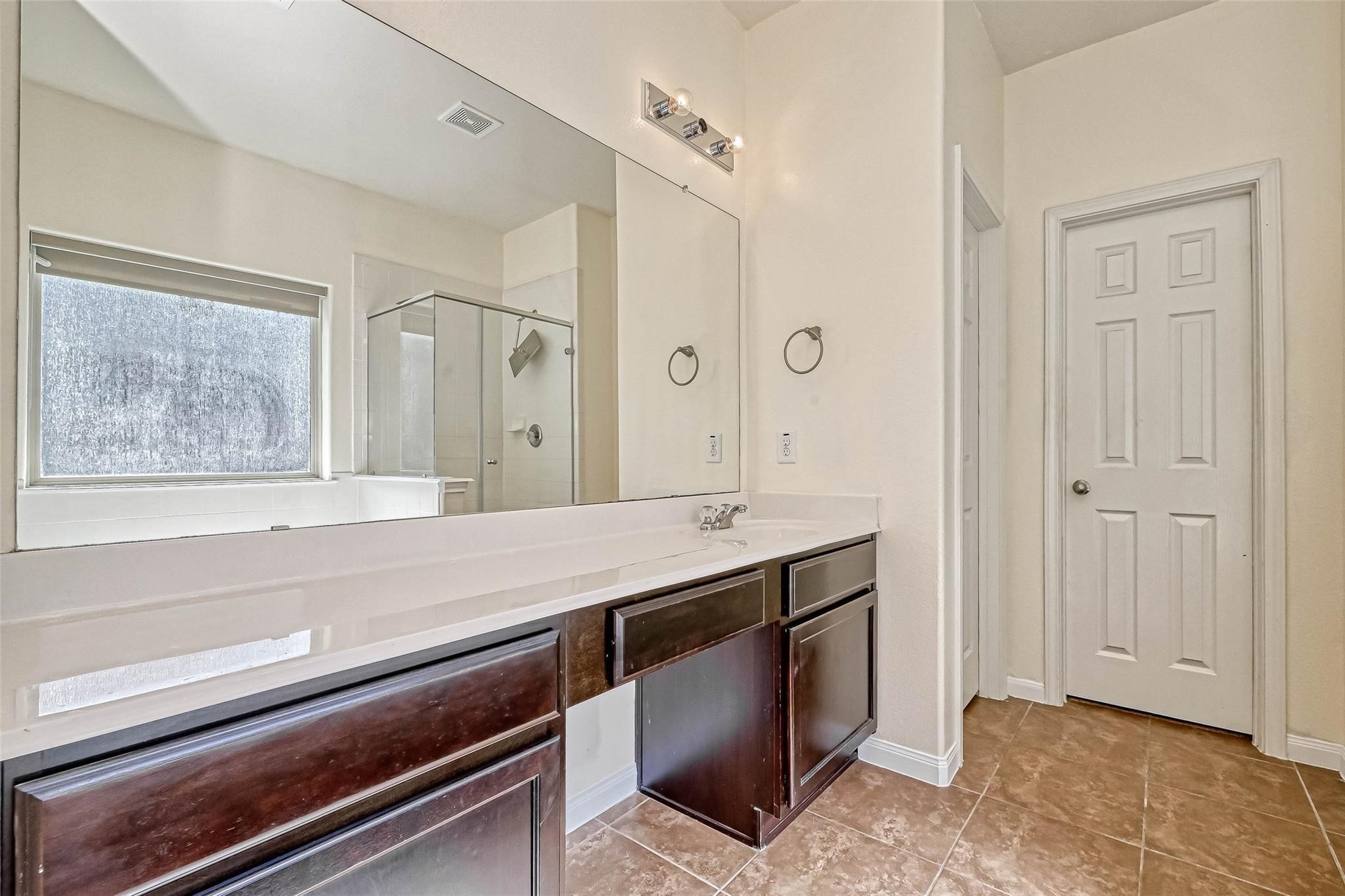 20555 Bonds Creek Lane Spring, TX 77388 - Photo 24 of 36