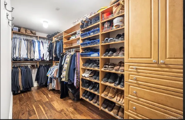 $875,000 | 10 City Place, Unit 8B, White Plains, NY 10601