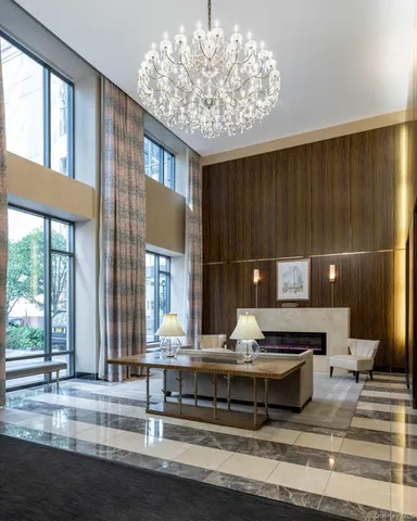 $875,000 | 10 City Place, Unit 8B, White Plains, NY 10601