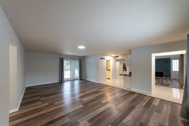 $3,950 | 46105 West Seven Mile Road, Northville, MI 48168