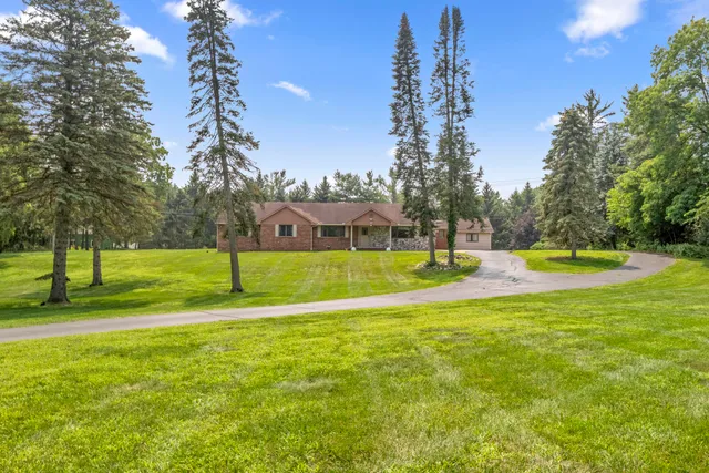 $3,950 | 46105 West Seven Mile Road, Northville, MI 48168