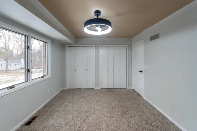 $3,950 | 46105 West Seven Mile Road, Northville, MI 48168