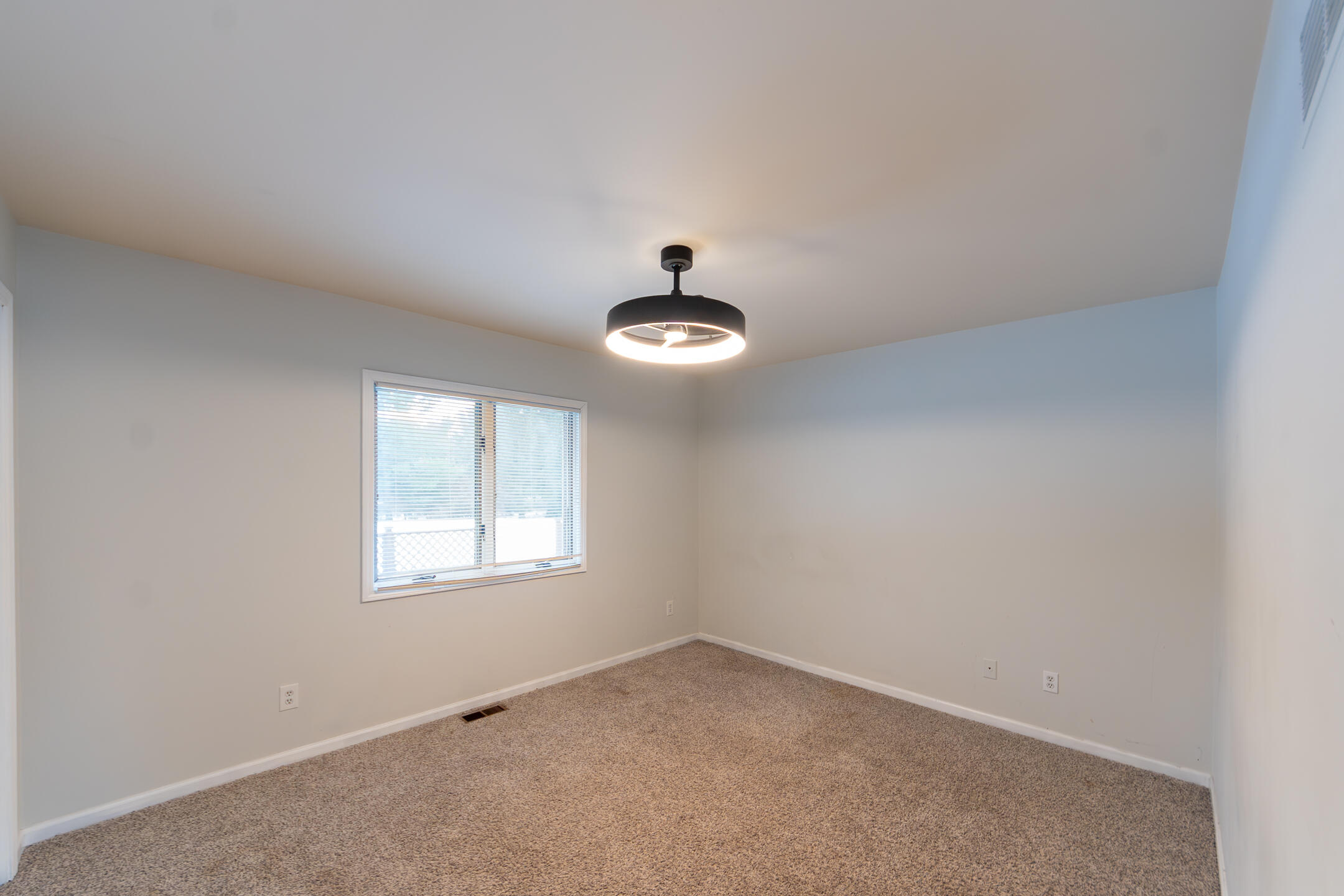 46105 West Seven Mile Road Northville, MI 48168 - Photo 28 of 44 The Benefit of this Lease (31)