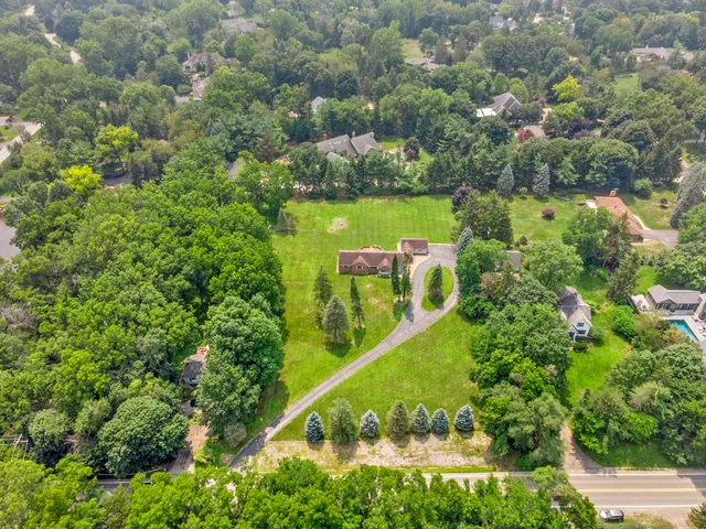 $3,950 | 46105 West Seven Mile Road, Northville, MI 48168