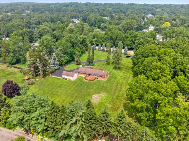 $3,800 | 46105 West Seven Mile Road, Northville, MI 48168