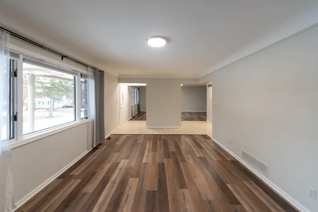 $3,950 | 46105 West Seven Mile Road, Northville, MI 48168