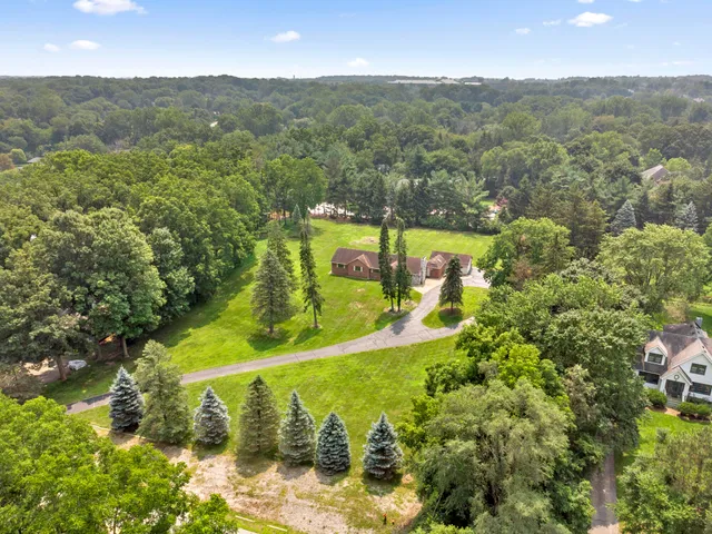 $3,800 | 46105 West Seven Mile Road, Northville, MI 48168