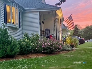 146 Dudley Road Wethersfield, CT 06109 - Photo 1 of 3 Welcome to 146 Dudley Rd