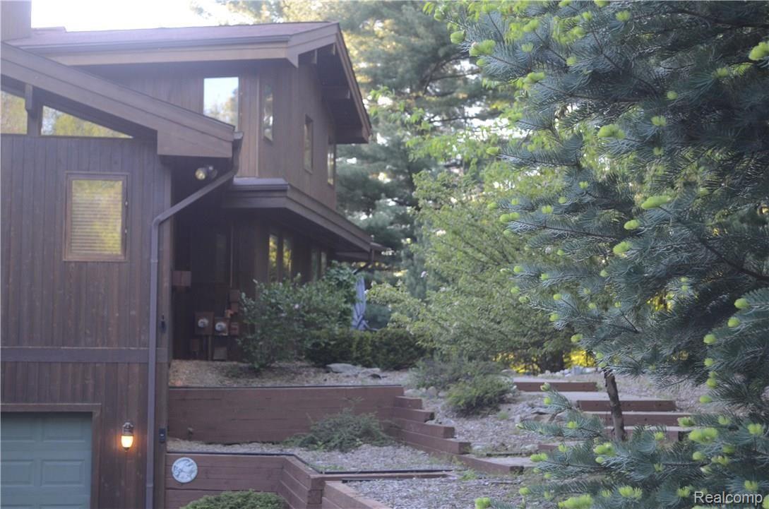 6976 Richardson Road Howell, MI 48843 - Photo 33 of 45 DSC_0521.JPG