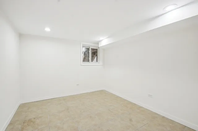 $599,900 | 2336 West Taylor Street, Chicago, IL 60612