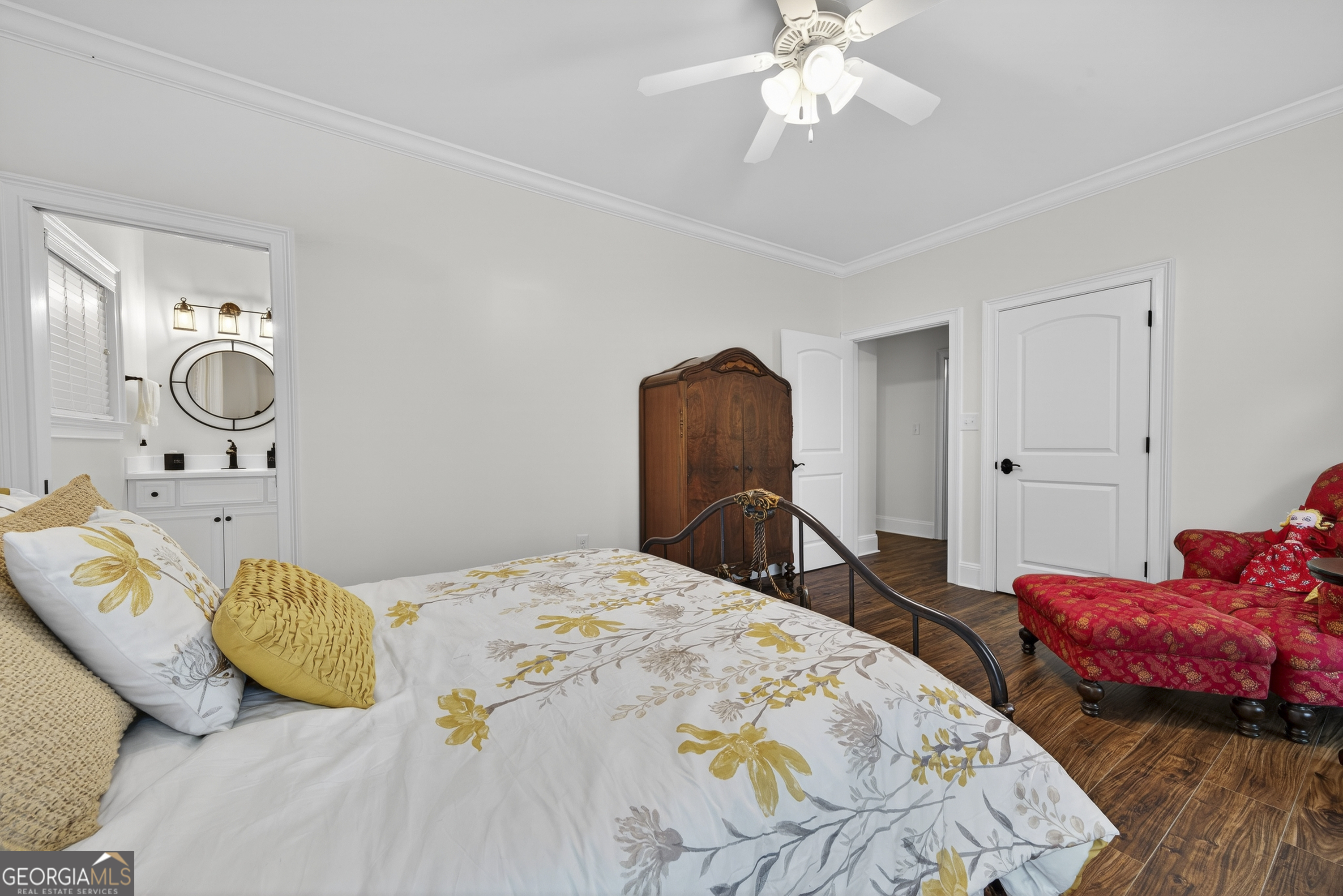 137 Butler Road Southeast Milledgeville, GA 31061 - Photo 47 of 82 a bedroom with a bed and closet