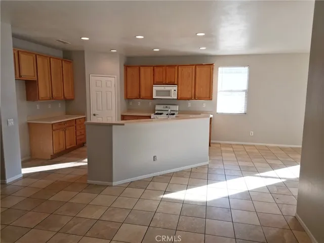 $419,000 | 11807 Desert Glen Street, Adelanto, CA 92301