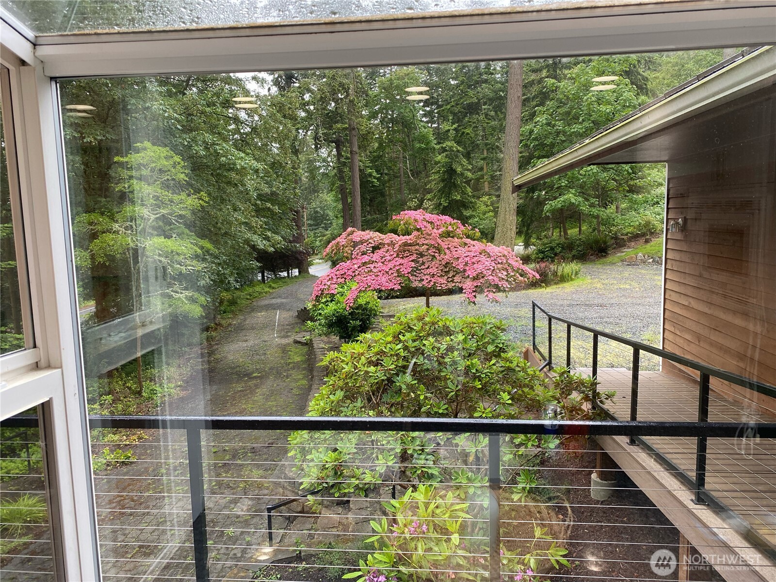 209 East Sara Vista Road Coupeville, WA 98239 - Photo 39 of 40 a view of a balcony