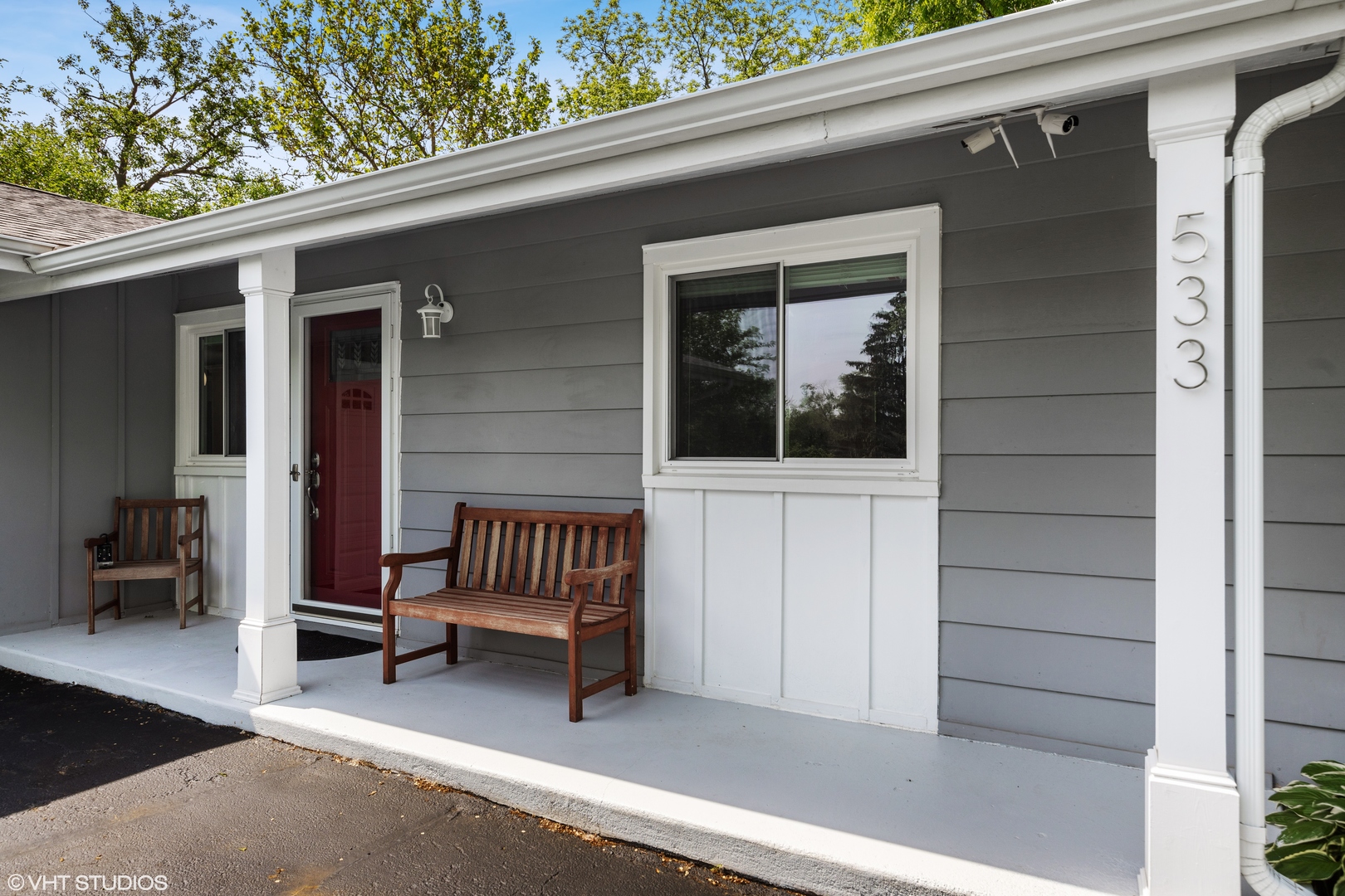 533 West Edgewood Road Lombard, IL 60148 - Photo 4 of 18