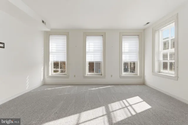 $2,000 | 828 South Charles Street, Unit A, Baltimore, MD 21230