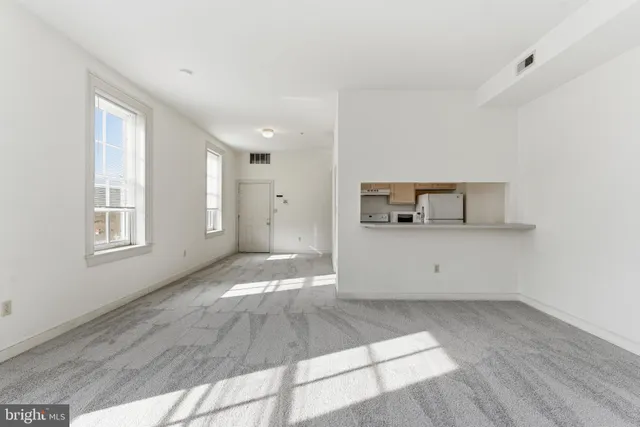 $2,000 | 828 South Charles Street, Unit A, Baltimore, MD 21230