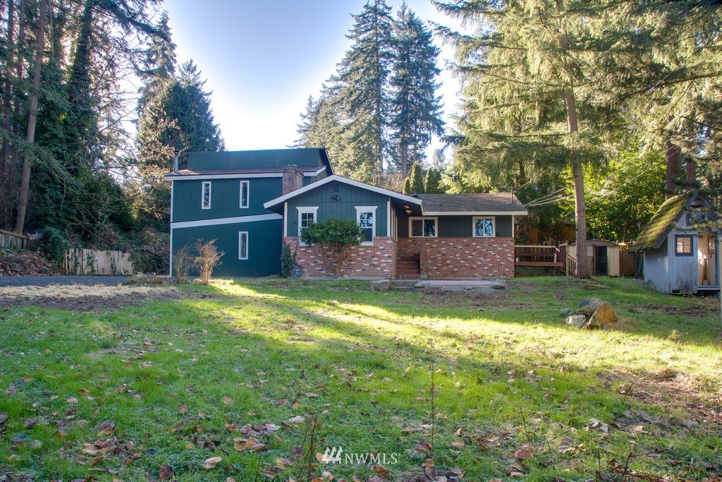 16631 Simonds Road Northeast Kenmore, WA 98028 - Photo 1 of 19