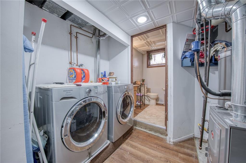 134 Knoch Road Saxonburg, PA 16056 - Photo 24 of 31 laundry