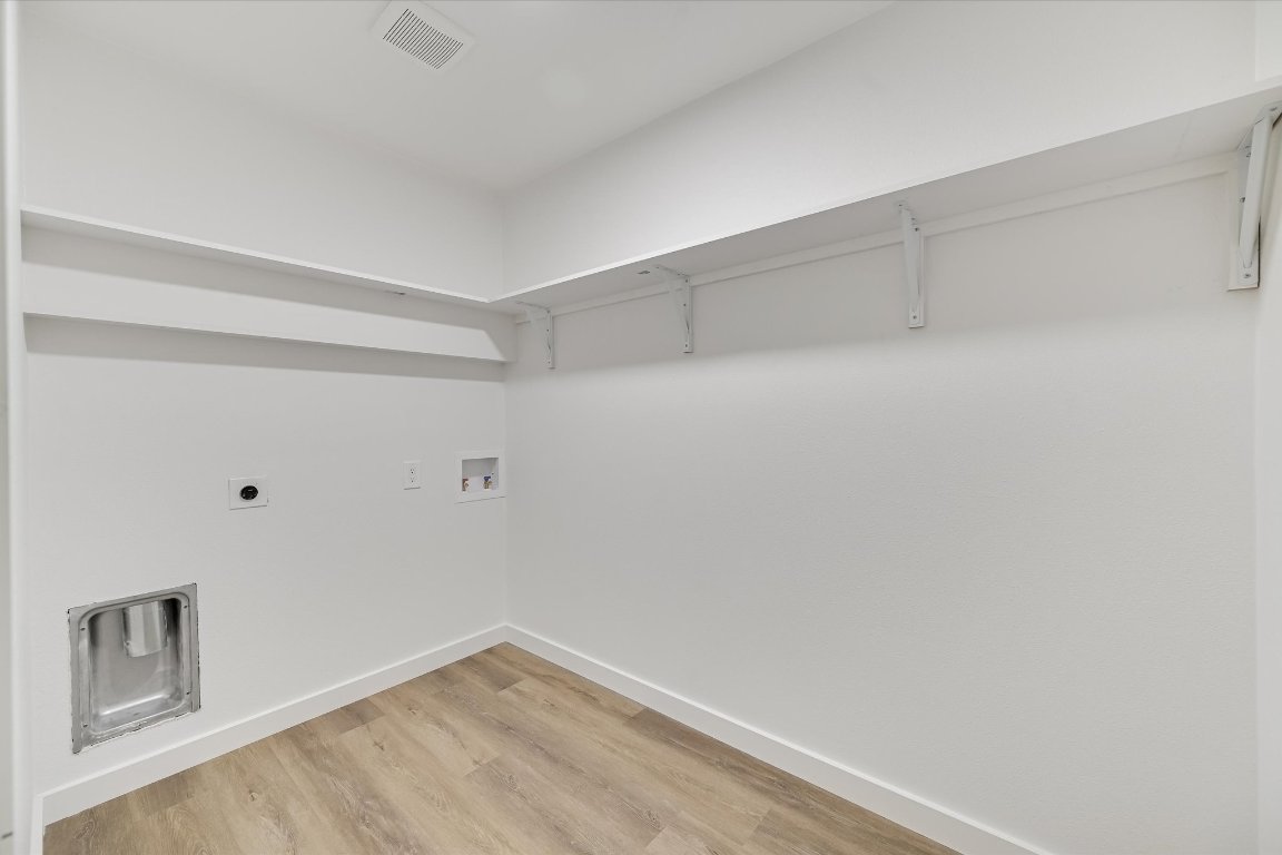 3703 Harmon Avenue, Unit 206 Austin, TX 78705 - Photo 6 of 10 a view of an empty room