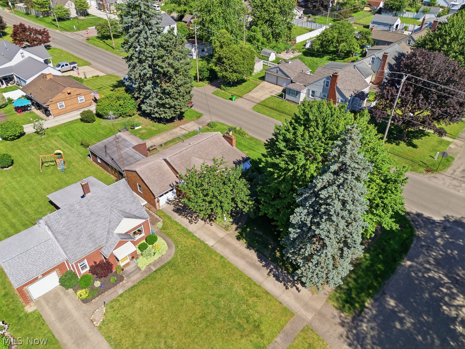 1303 Manor Avenue Southwest Canton, OH 44710 - Photo 26 of 29