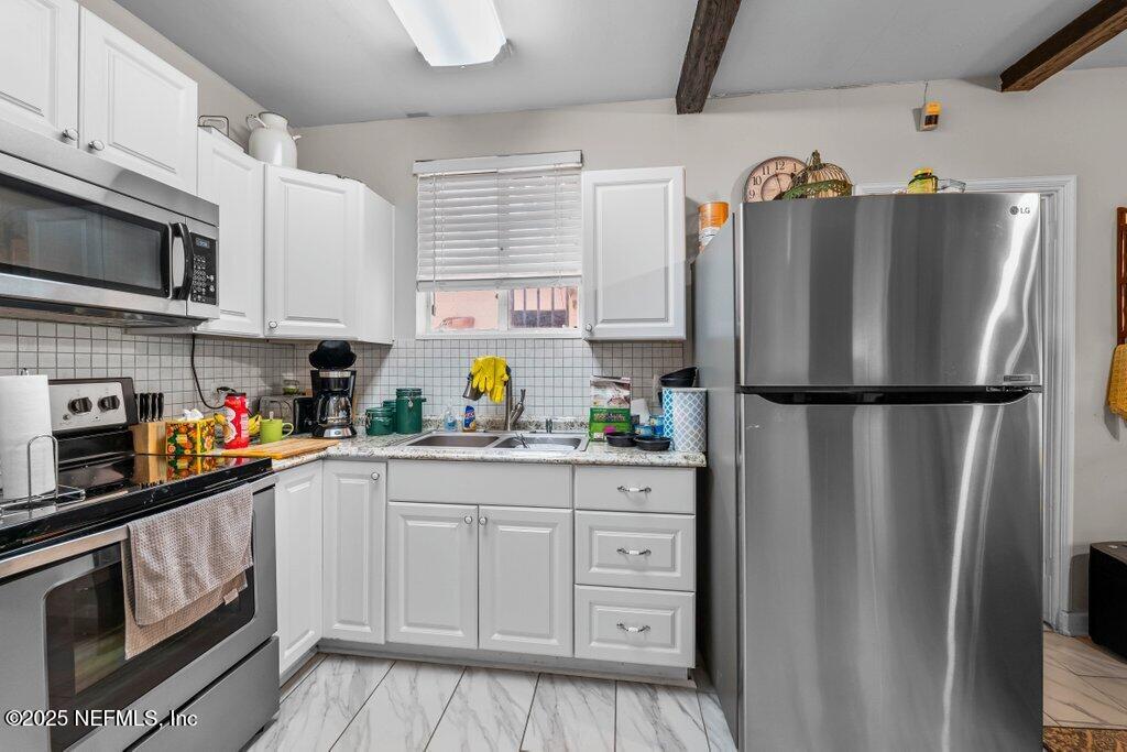5686 Spring Park Road Jacksonville, FL 32216 - Photo 9 of 23 P1128440.JPG-SMALL