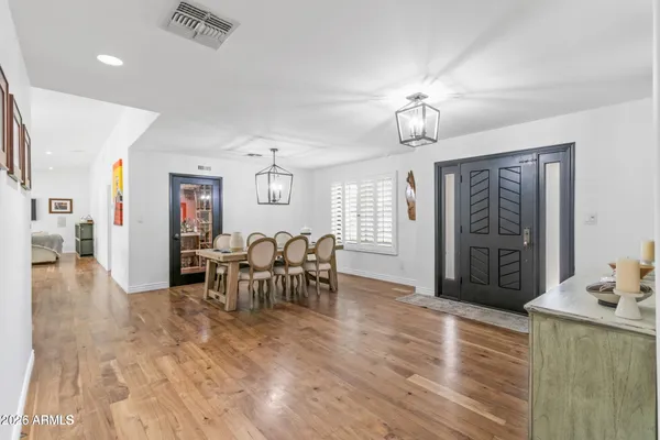 $3,800 | 13859 North 45th Street, Phoenix, AZ 85032