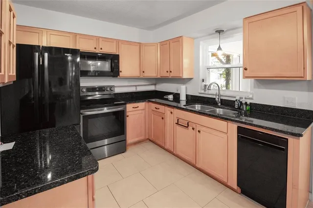 $3,300 | 2 Weldon Way, Unit B, Palm Coast, FL 32137