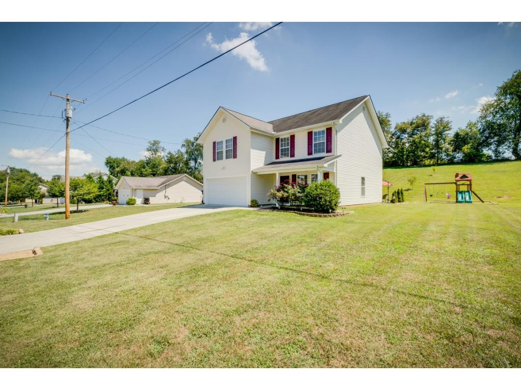 382 Kings Road Piney Flats, TN 37686 - Photo 2 of 34 Photo 2