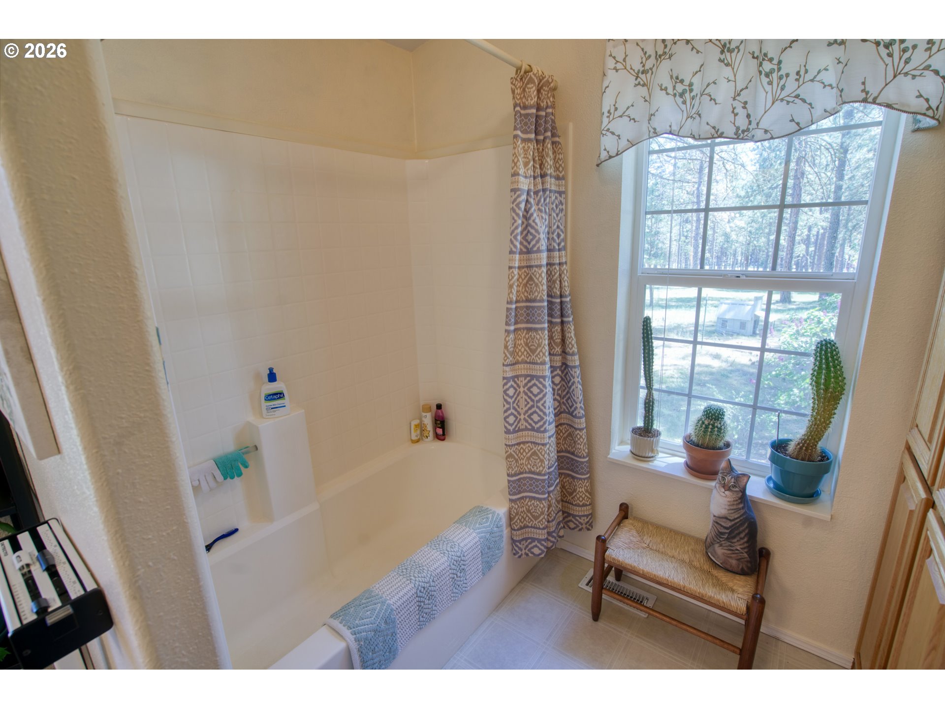 179 Box Canyon Road Goldendale, WA 98620 - Photo 39 of 48 Bathroom