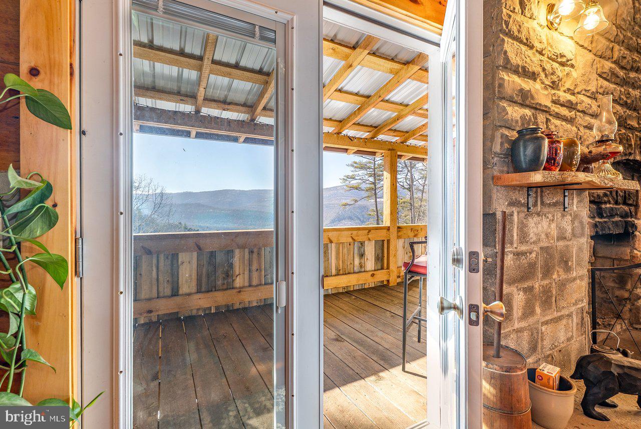 147 Bear Rdg Lane Milam, WV 26838 - Photo 23 of 72