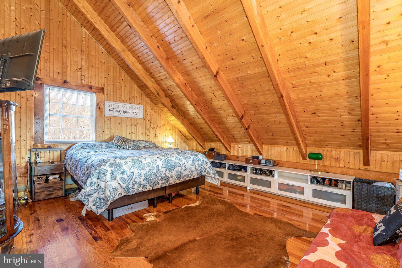 147 Bear Rdg Lane Milam, WV 26838 - Photo 36 of 72