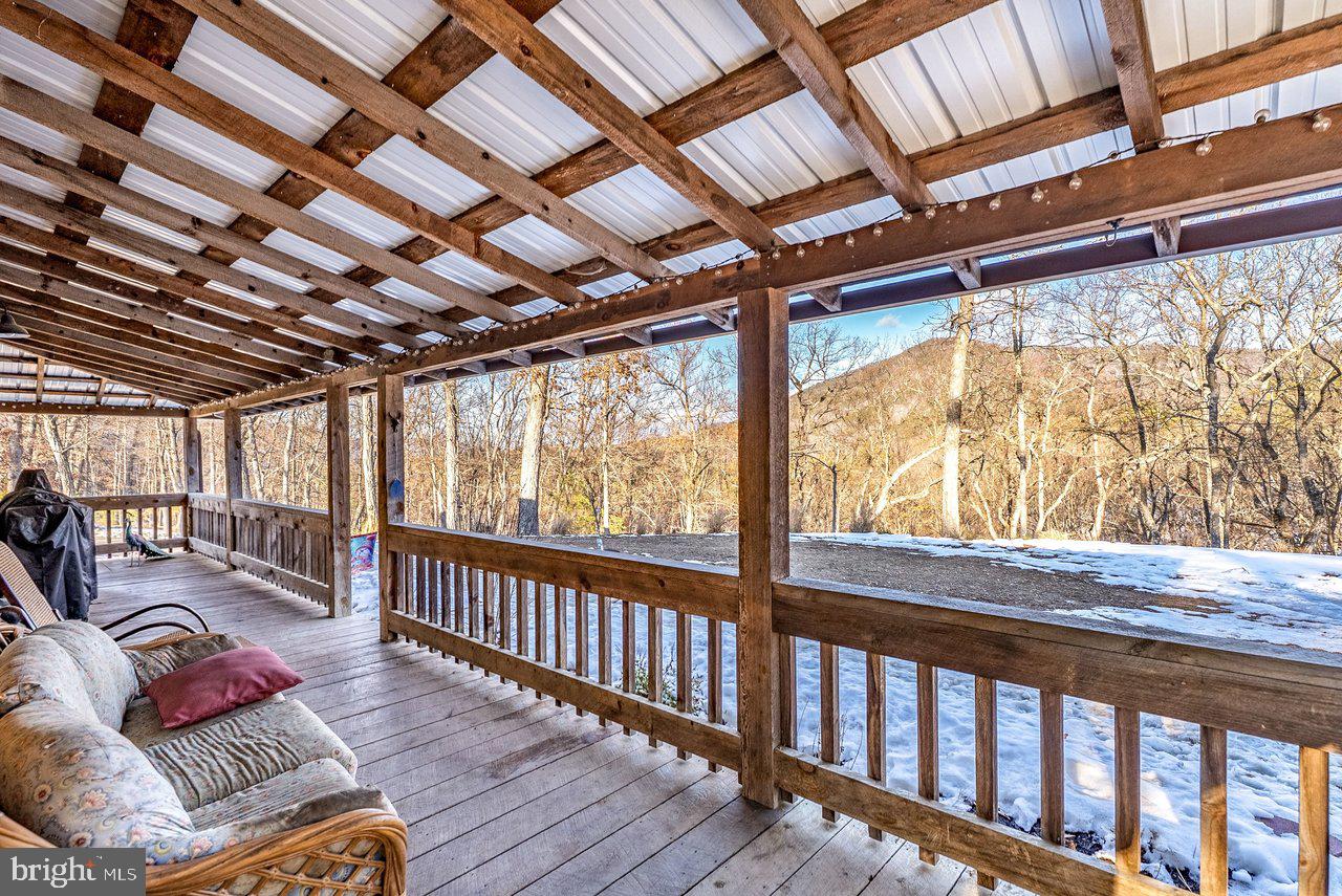 147 Bear Rdg Lane Milam, WV 26838 - Photo 4 of 72