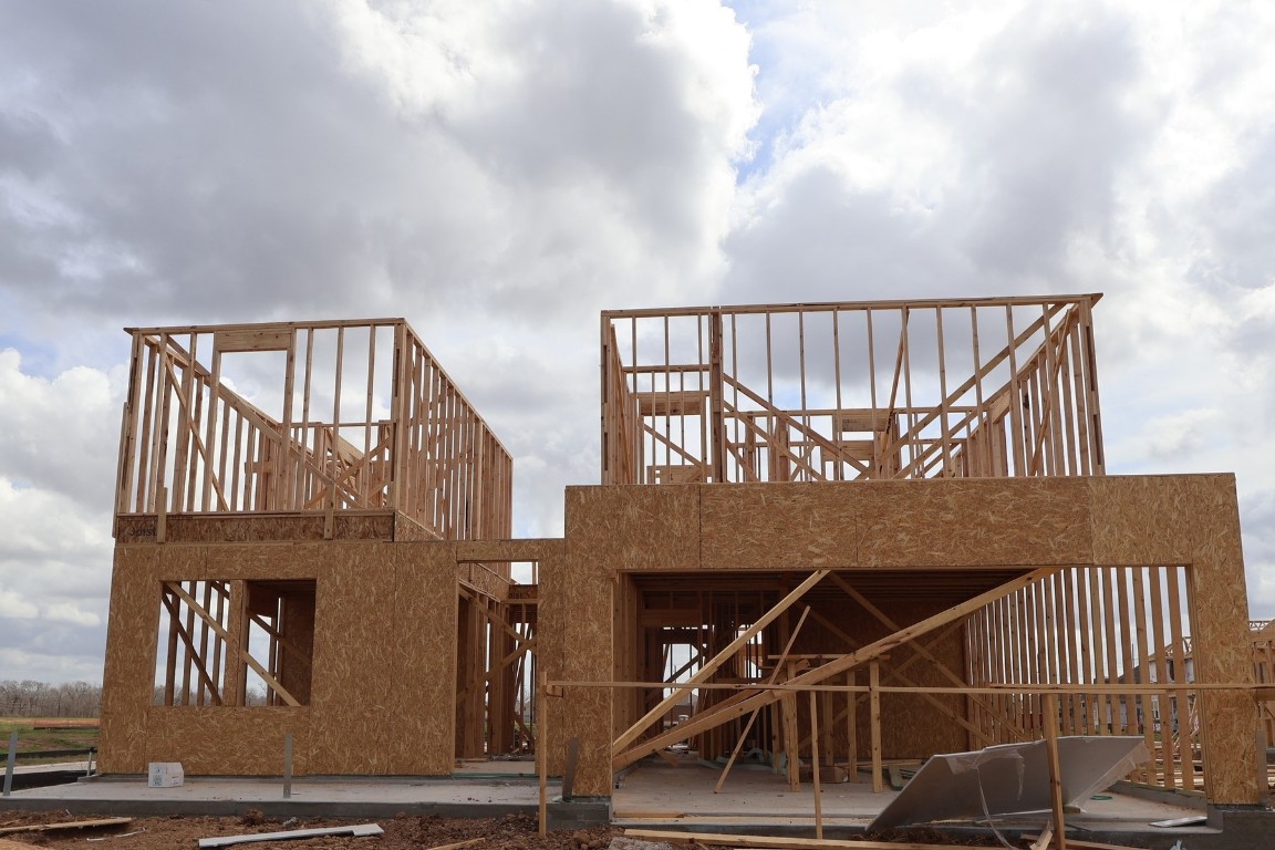 2826 Clapbread Lane Rosenberg, TX 77471 - Photo 2 of 41 a view of entryway