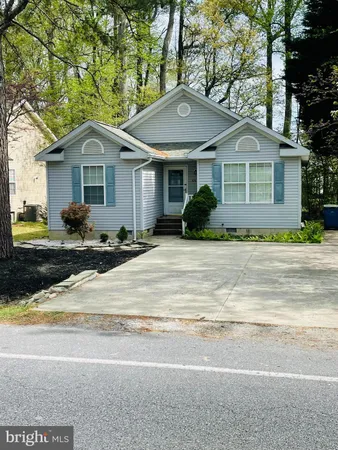 $349,900 | 863 Ocean Parkway, Ocean Pines, MD 21811