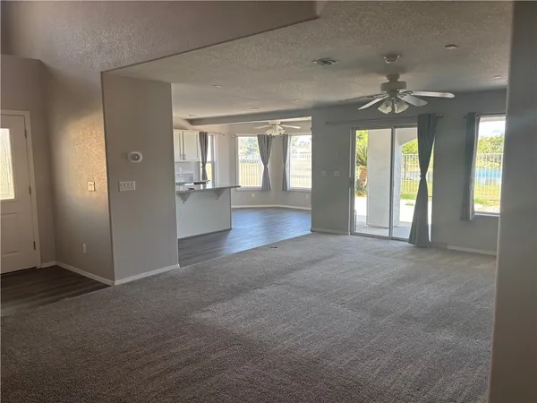 $2,100 | 2838 Camino Del Rio, Bullhead City, AZ 86442