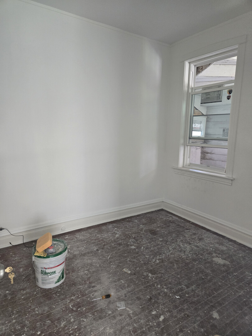 4923 North Pulaski Road Chicago, IL 60630 - Photo 13 of 25 Gallery Image 13