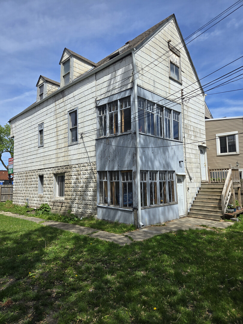 4923 North Pulaski Road Chicago, IL 60630 - Photo 3 of 25 Gallery Image 3