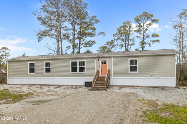 $292,000 | 801 Lola Road, Cedar Island, NC 28520