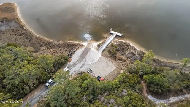 $292,000 | 801 Lola Road, Cedar Island, NC 28520