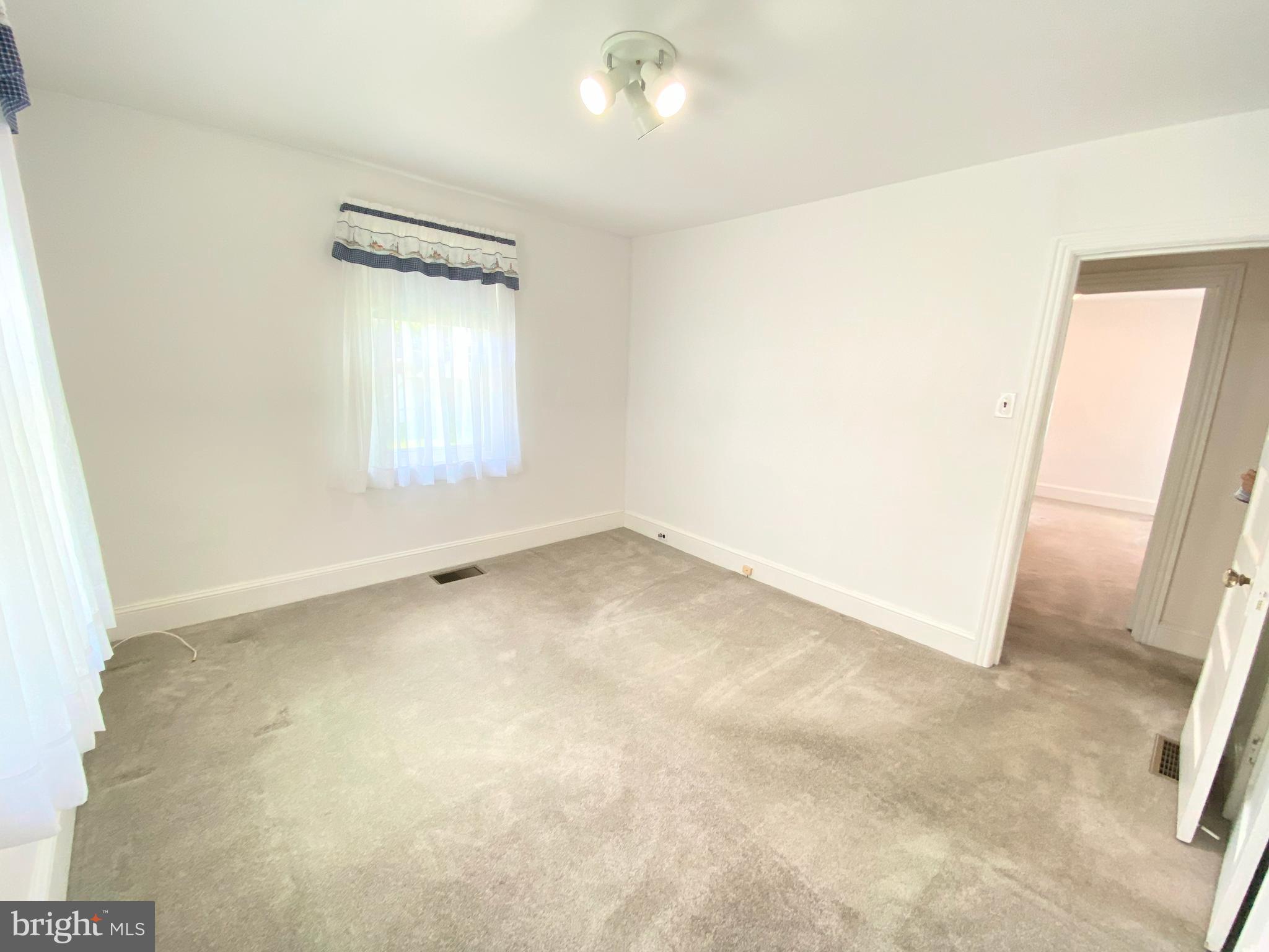 433 Kathmere Road Havertown, PA 19083 - Photo 17 of 32 Bedroom #2
