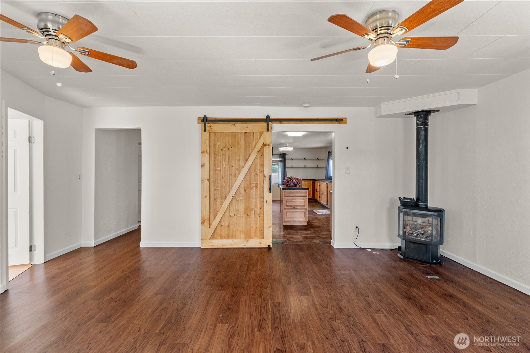 43 Camp Creek Road Montesano, WA 98563 - Photo 2 of 32 a view of empty room with wooden floor