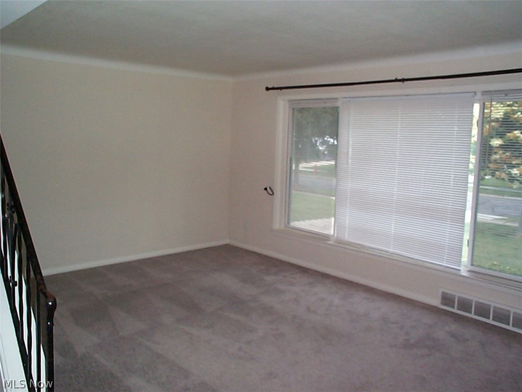 5400 Huron Road Cleveland, OH 44124 - Photo 9 of 31 Gallery Image 9