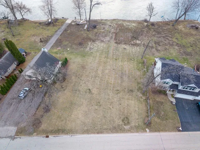 $54,900 | 99-xx Queen Oaks Drive, Machesney Park, IL 61115