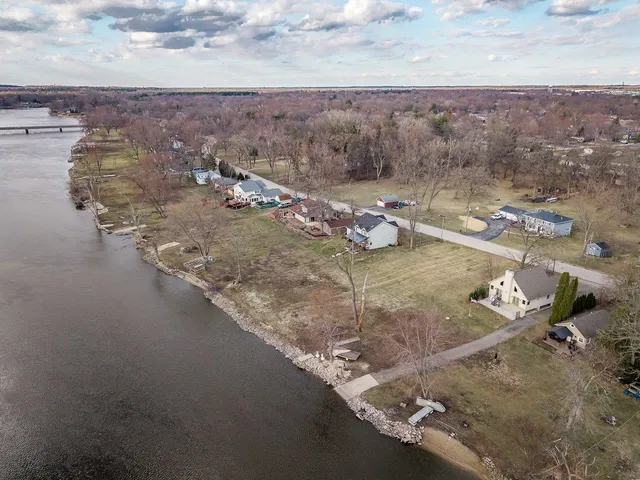 $54,900 | 99-xx Queen Oaks Drive, Machesney Park, IL 61115