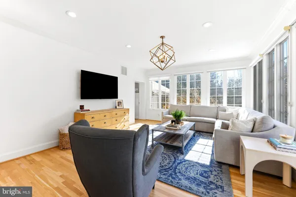 $1,100,000 | 107 Upnor Road, Baltimore, MD 21212