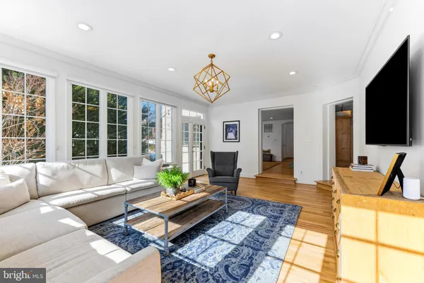 $1,100,000 | 107 Upnor Road, Baltimore, MD 21212