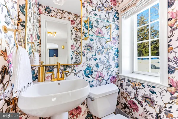 $1,100,000 | 107 Upnor Road, Baltimore, MD 21212