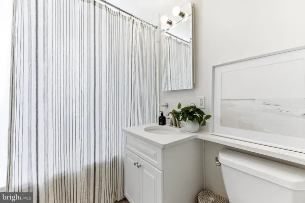 $1,100,000 | 107 Upnor Road, Baltimore, MD 21212