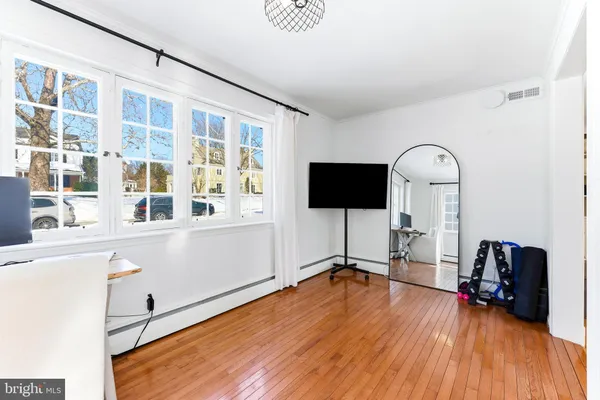 $1,100,000 | 107 Upnor Road, Baltimore, MD 21212