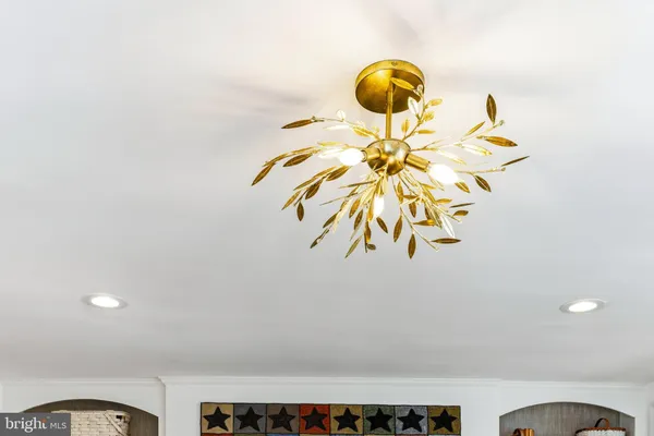 $1,100,000 | 107 Upnor Road, Baltimore, MD 21212